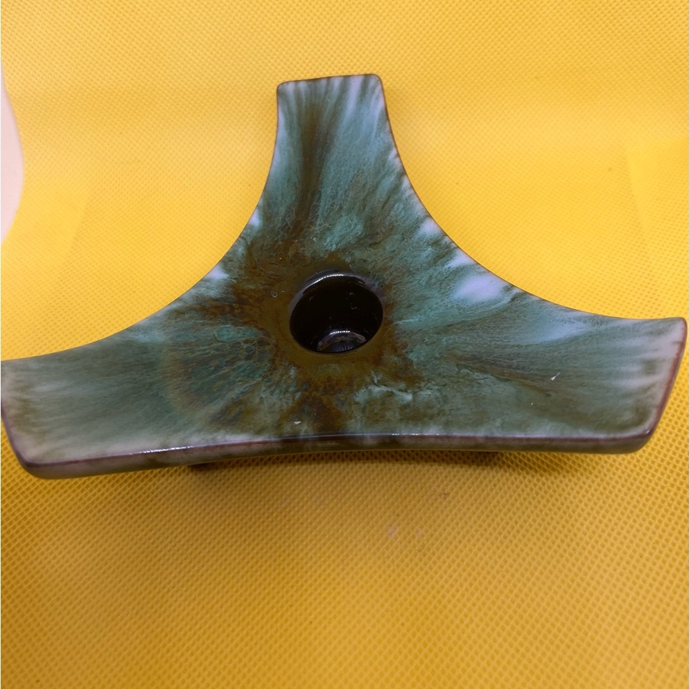 Vintage BMP/Blue Montain Pottery Triangular 3 footed Candle Holder